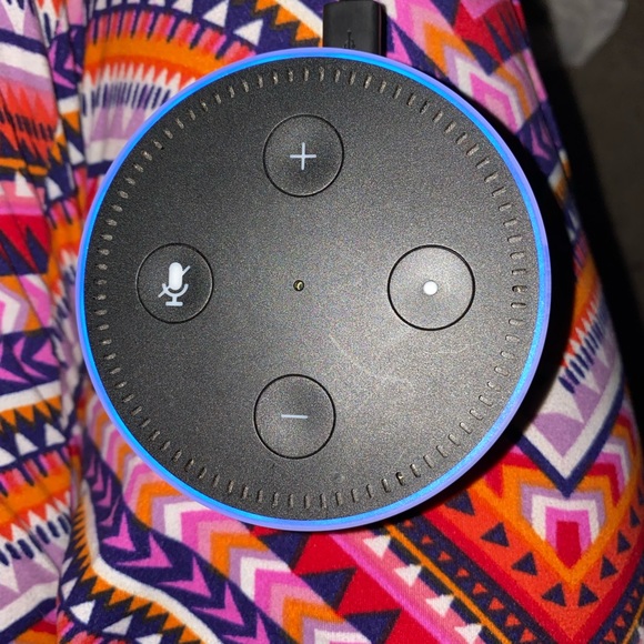 Echo Dot (2nd Generation) - Smart speaker with Alexa - Picture 5 of 7